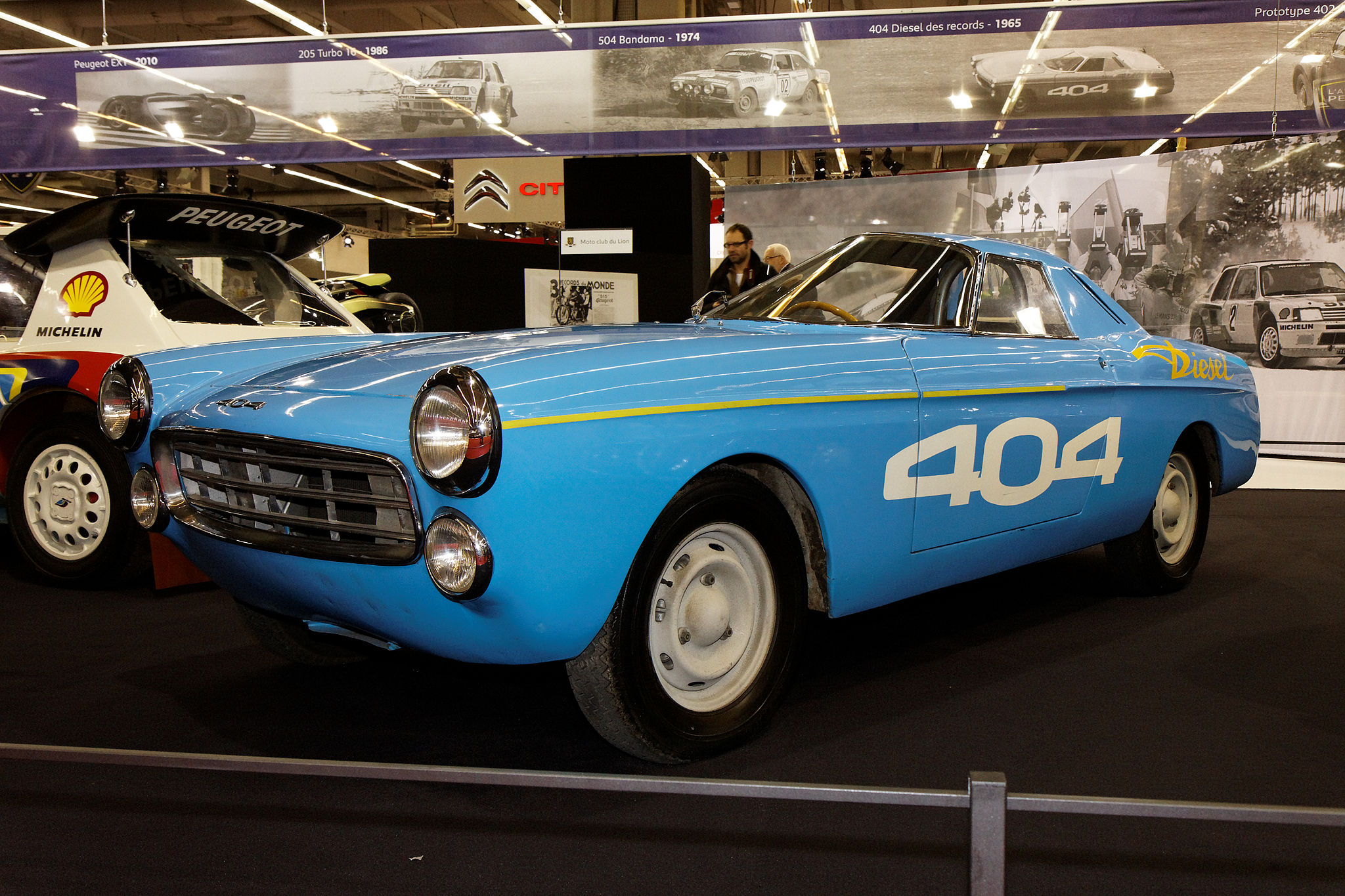 Peugeot 404 diesel des records - 1965